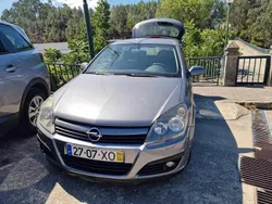 Cinzento Usado 2004 Opel Astra | € 7.500