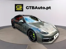 Cinza Usado 2023 Porsche Panamera Turbo S Sedan | € 144.900