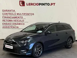 Cinza Usado 2024 Kia Ceed Sport Carrinha | € 21.500 (Preço justo)
