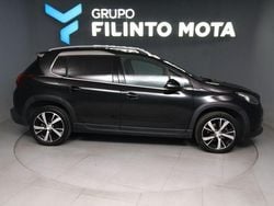 Preto Usado 2017 Peugeot 2008 Allure SUV | € 13.990 (Preço elevado)