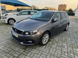Cinzento Usado 2019 Peugeot 308 Style Carrinha | € 13.900 (Preço justo)