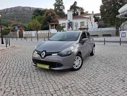 Cinzento Usado 2015 Renault Clio IV | € 10.250 (Preço justo)