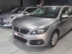 Cinza Usado 2020 Peugeot 308 Style Carrinha | € 14.750 (Preço justo)