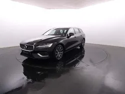 Preto Usado 2021 Volvo V60 Carrinha | € 31.900 (Preço justo)
