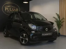 Preto Usado 2020 Smart ForFour Electric Drive Passion Citadino | € 11.900 (Bom preço)