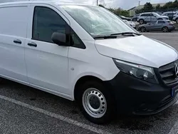 Branco Usado 2021 Mercedes Vito Monovolume | € 31.490