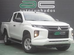 Branco Usado 2022 Mitsubishi L200 Pickup | € 35.950 (Preço justo)