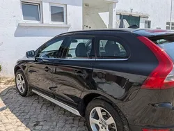Usado 2012 Volvo XC60 R-Design SUV | € 14.000