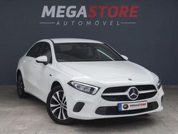 Branco Usado 2021 Mercedes A250 Style Sedan | € 25.900 (Preço justo)