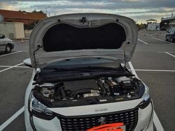 Branco Usado 2020 Peugeot 208 Citadino | € 14.820 (Preço elevado)