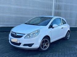 Branco Usado 2008 Opel Corsa | € 3.500 (Bom preço)