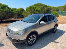 Cinzento Usado 2009 Nissan Qashqai SUV | € 11.900 (Preço elevado)