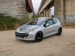 Cinzento Usado 2006 Peugeot 207 Citadino | € 3.000 (Super Preço)