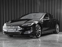 Preto Usado 2016 Tesla Model S Sedan | € 30.950 (Preço justo)