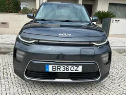 Cinzento Usado 2021 Kia Soul EV 2 SUV | € 20.990 (Preço justo)