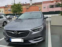 Cinzento Usado 2018 Opel Insignia Innovation Sedan | € 12.000 (Bom preço)