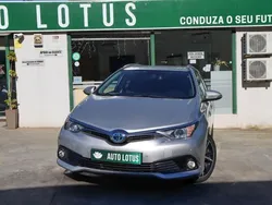 Cinzento Usado 2017 Toyota Auris Touring Sports Comfort Carrinha | € 16.970 (Preço justo)