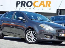 Cinzento Usado 2009 Fiat Bravo Citadino | € 4.250 (Preço justo)