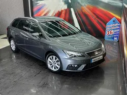 Cinzento Usado 2018 Seat Leon ST Carrinha | € 12.499