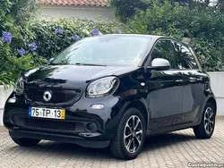 Preto Usado 2017 Smart ForFour Passion | € 10.900 (Preço justo)