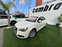 Branco Usado 2011 Audi A1 Admired Citadino | € 8.900 (Preço justo)