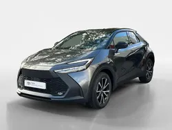 Cinza Usado 2025 Toyota C-HR SUV | € 40.000 (Preço elevado)