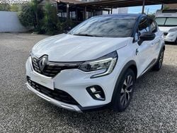 Branco Usado 2024 Renault Captur SUV | € 20.500