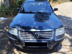 Cinza Usado 2003 VW Passat Sportline Carrinha | € 3.750 (Preço justo)