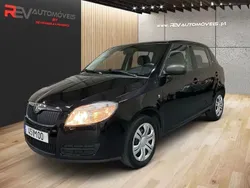 Preto Usado 2009 Skoda Fabia Elegance | € 4.250 (Preço justo)
