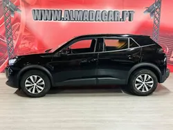 Preto Usado 2021 Peugeot 2008 Active SUV | € 15.750 (Bom preço)