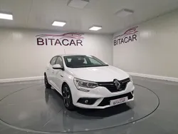Branco Usado 2018 Renault Mégane IV | € 15.950 (Preço justo)