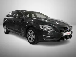 Cinza Usado 2015 Volvo V60 Kinetic Carrinha | € 12.990 (Preço justo)