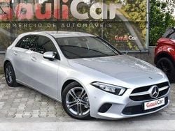 Cinza Usado 2019 Mercedes A180 Style Sedan | € 24.990 (Preço justo)