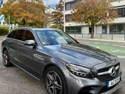 Cinzento Usado 2020 Mercedes C300 Carrinha | € 35.900