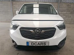 Branco Usado 2021 Opel Combo Monovolume | € 4.980