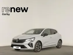 Cinzento Usado 2024 Renault Clio V Techno | € 18.290 (Preço justo)