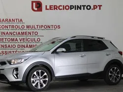 Cinza Usado 2024 Kia Stonic SUV | € 19.500
