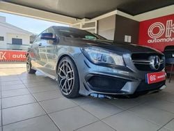 Cinzento Usado 2015 Mercedes CLA45 AMG Shooting Brake AMG Carrinha | € 34.600