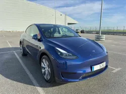Azul Usado 2023 Tesla Model Y Standard Range SUV | € 38.500 (Preço justo)