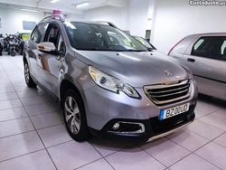 Cinza Usado 2015 Peugeot 2008 SUV | € 7.950 (Bom preço)