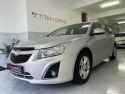 Cinza Usado 2013 Chevrolet Cruze LT Carrinha | € 8.900