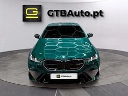Verde Novo 2025 BMW M5 Comfort Edition Sedan | € 189.900