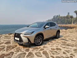Branco Usado 2023 Lexus NX450h+ Executive Line SUV | € 67.650