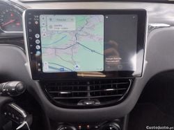 Preto Usado 2015 Peugeot 208 Active Citadino | € 7.750 (Bom preço)