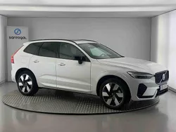 Branco Usado 2024 Volvo XC60 Plus SUV | € 56.490 (Preço justo)