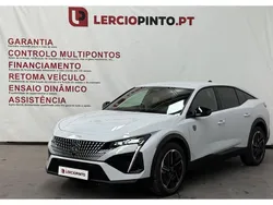 Branco Novo 2025 Peugeot e-408 GT SUV | € 43.500