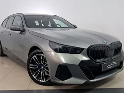 Cinza Usado 2024 BMW 530 M Sport Carrinha | € 71.680
