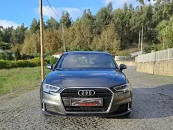 Cinza Usado 2017 Audi A3 Sportback S-Line Citadino | € 20.990