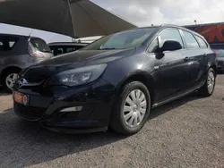 Preto Usado 2015 Opel Astra Edition | € 9.950 (Bom preço)