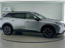 Cinzento Usado 2025 Peugeot 5008 Allure Monovolume | € 37.990